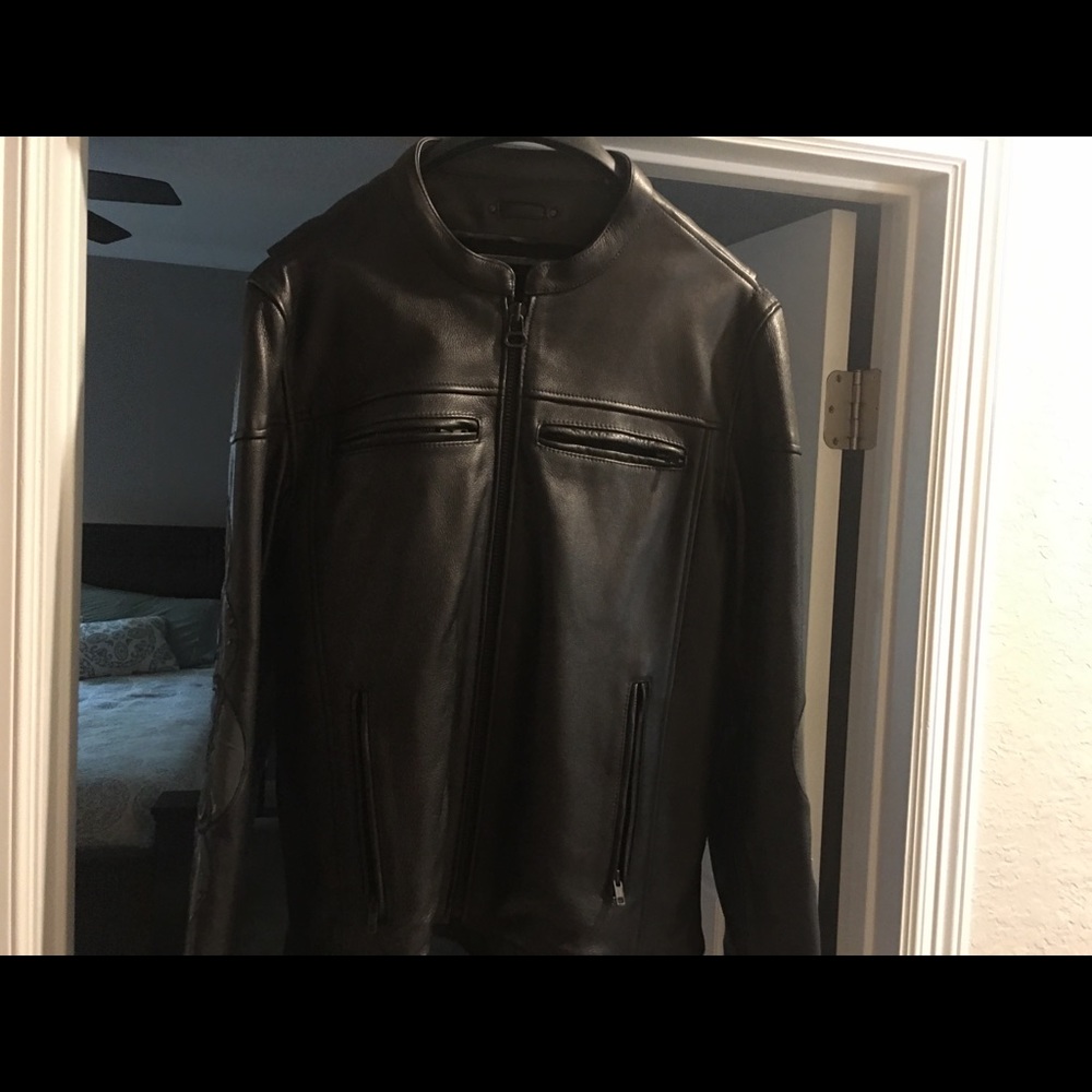 Men’s Black Leather Jacket